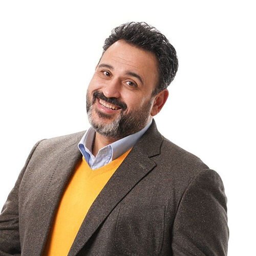 اكرم حسني